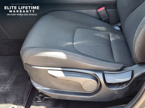 Used 2023 Kia Sportage LX FWD image 24
