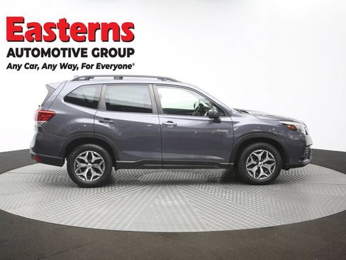 Used 2022 Subaru Forester Premium AWD/4WD image 48