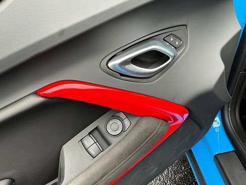 Used 2022 Chevrolet Camaro SS RWD image 13