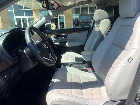 Certified 2019 Honda CR-V Touring image 8