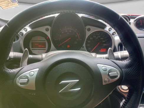 Used 2011 Nissan 370Z Coupe w/ Sport Pkg RWD image 13