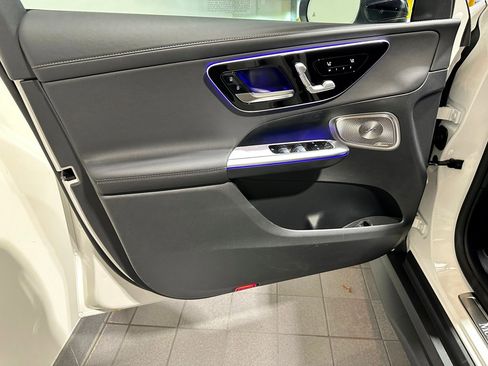 New 2026 Mercedes-Benz GLC 300 4MATIC image 8