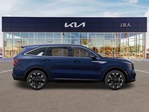 New 2026 Kia Sorento EX image 7