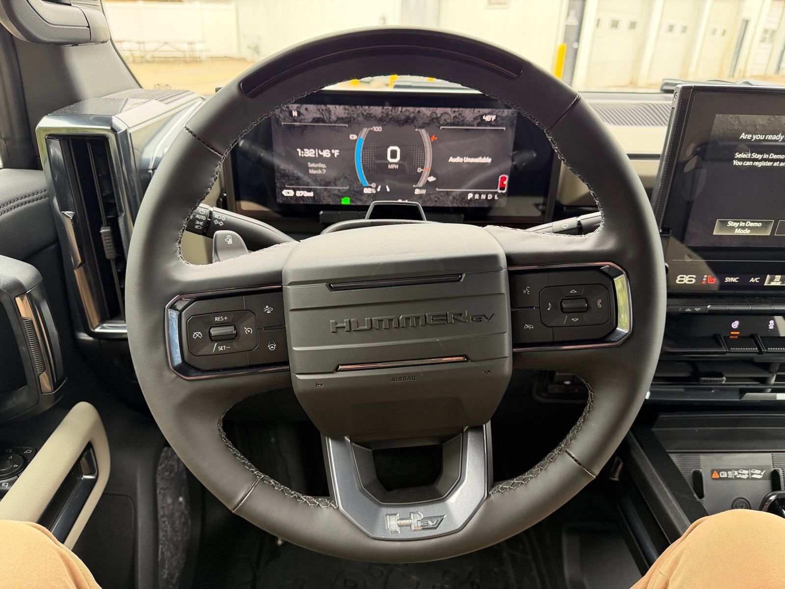 New 2026 GMC Hummer EV SUV AWD/4WD image 13