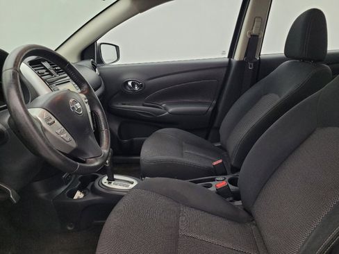 Used 2017 Nissan Versa SV w/ SV Special Edition Package image 17