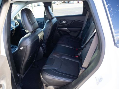 Used 2022 Jeep Cherokee Latitude Lux image 21