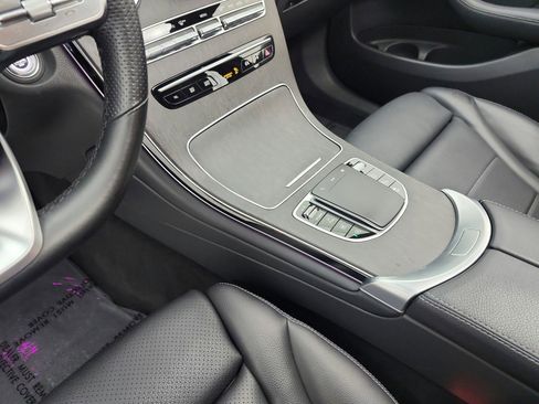 Certified 2022 Mercedes-Benz GLC 300 4MATIC image 11