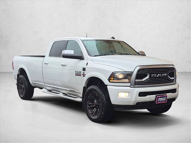 Used 2018 RAM 3500 Laramie Longhorn AWD/4WD image 3