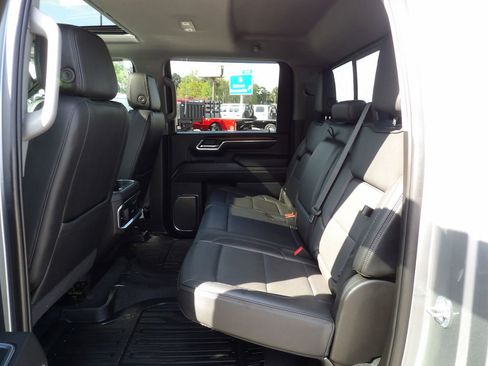 Used 2024 GMC Sierra 2500 Denali w/ Denali Reserve Package AWD/4WD image 31