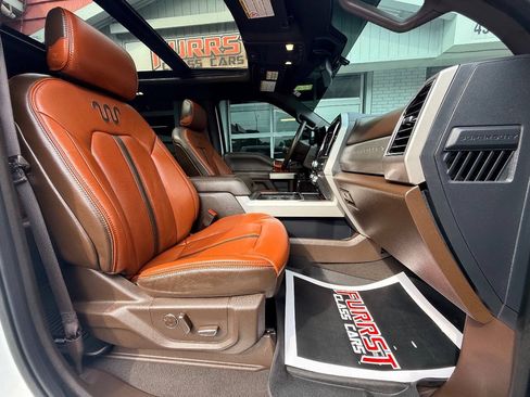 Used 2022 Ford F450 King Ranch w/ King Ranch Ultimate Package AWD/4WD image 43