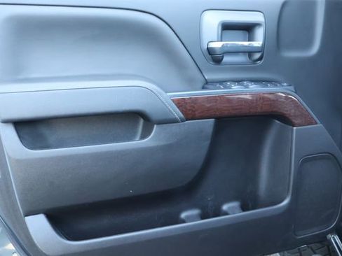 Used 2018 GMC Sierra 2500 SLE w/ SLE Preferred Package image 13