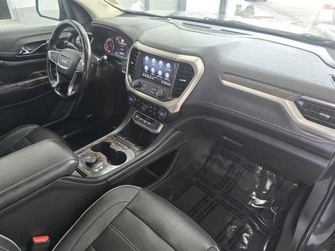 Used 2020 GMC Acadia Denali image 17