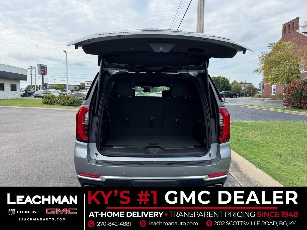 New 2026 GMC Yukon Denali w/ Denali Reserve Package AWD/4WD image 27