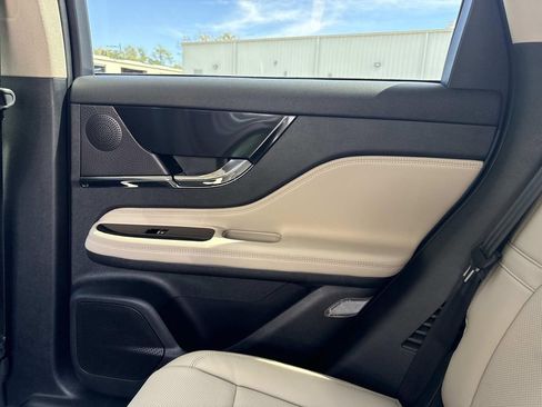 New 2026 Lincoln Corsair Grand Touring image 15