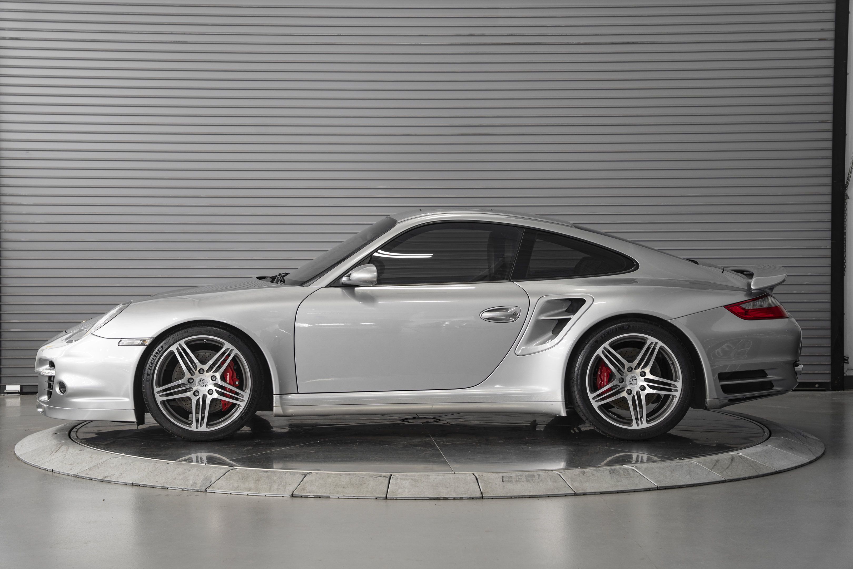 Used 2008 Porsche 911 Turbo AWD/4WD image 2