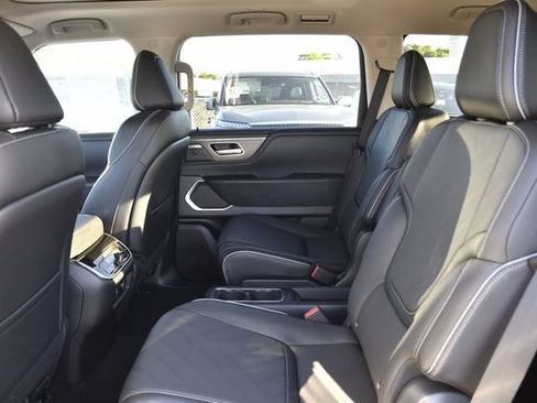 New 2027 INFINITI QX80 Luxe w/ Cargo Package RWD image 24