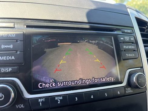 Used 2018 Nissan Frontier SV w/ Value Truck Package image 2