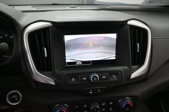 Used 2024 GMC Terrain SLE w/ Driver Convenience Package FWD image 33