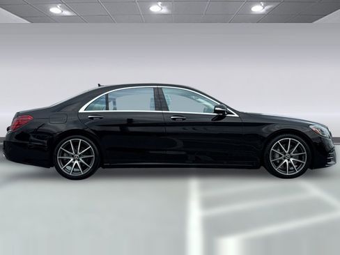 Used 2019 Mercedes-Benz S 560 Sedan image 7