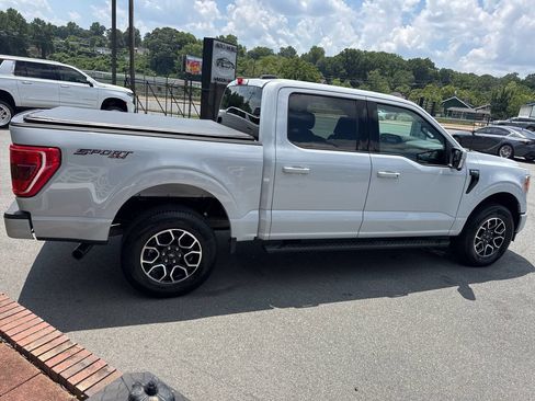 Used 2022 Ford F150 XLT w/ Equipment Group 302A High image 11