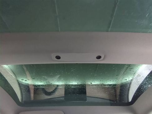 Used 2023 Tesla Model 3 Standard Range image 21