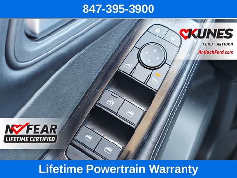 Used 2025 Nissan Rogue SV image 42