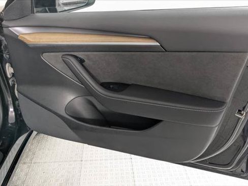 Used 2022 Tesla Model 3 Long Range AWD/4WD image 21