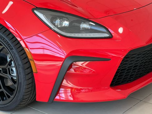 New 2026 Toyota GR86 Premium w/ GR Wheel Package (TMS RWD image 2
