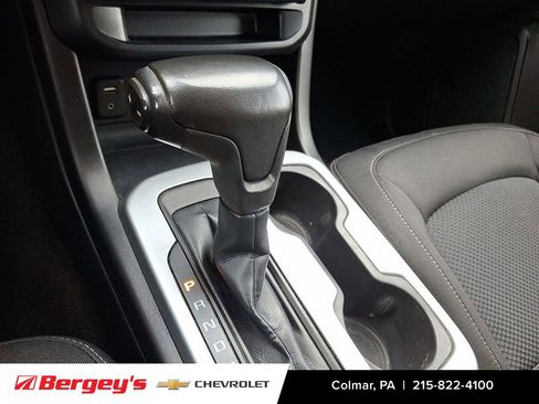 Certified 2016 Chevrolet Colorado LT w/ LT Convenience Package image 17