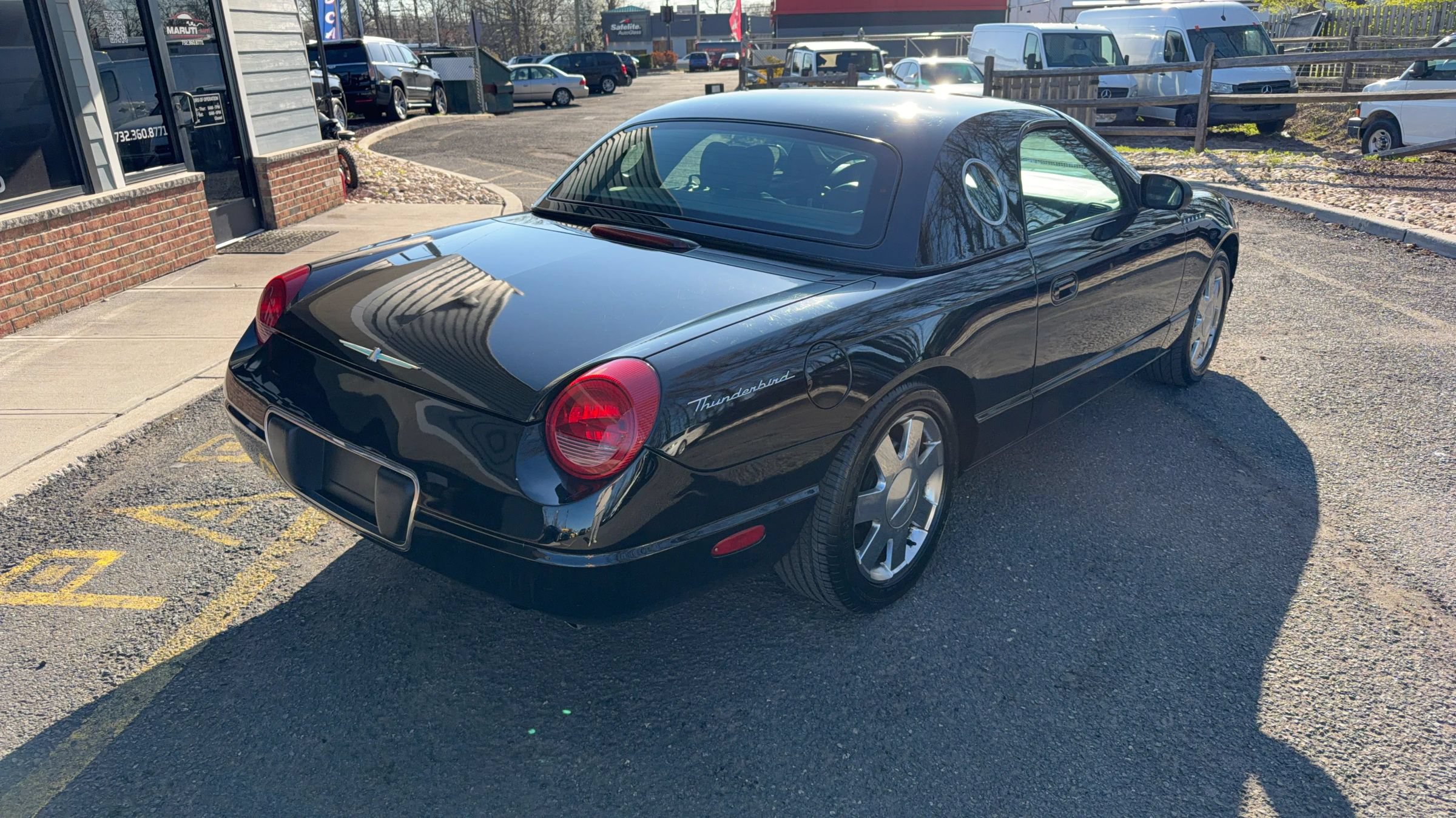 Used 2002 Ford Thunderbird RWD image 5