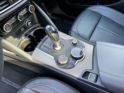 Used 2018 Alfa Romeo Stelvio Sport w/ Quick Order Package 22J Sport image 14