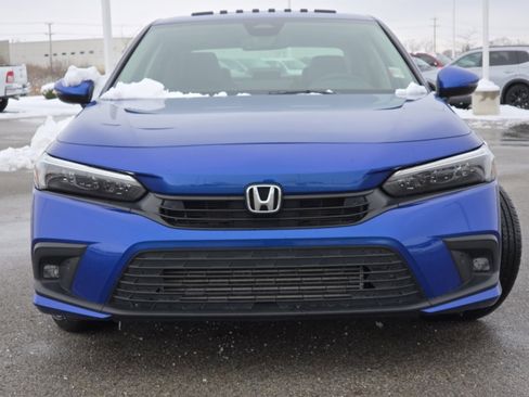 Used 2023 Honda Civic Touring image 15