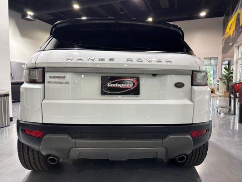 Used 2018 Land Rover Range Rover Evoque SE AWD/4WD image 40