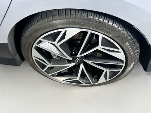 Used 2024 Hyundai Ioniq 6 Limited RWD image 11