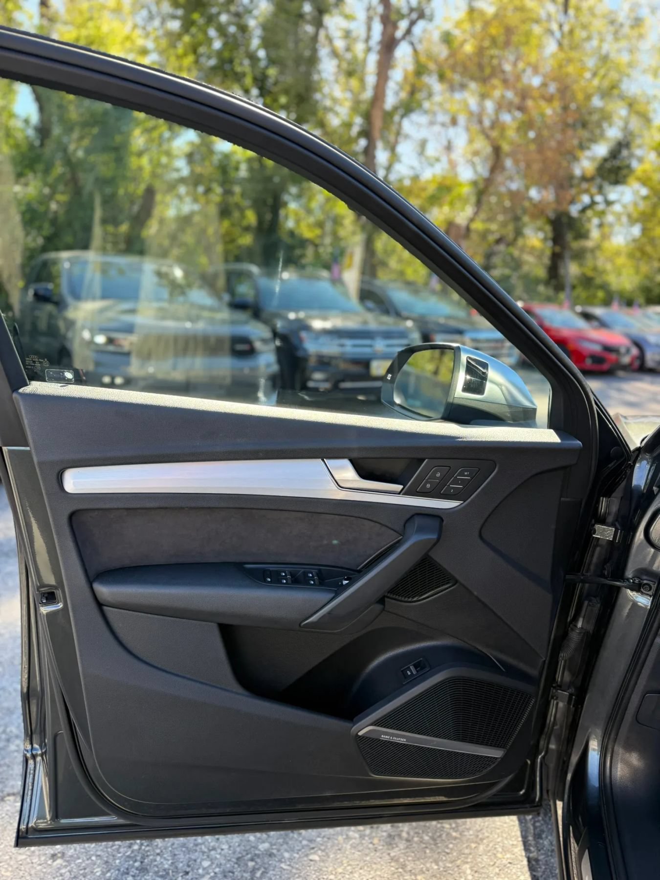 Used 2018 Audi SQ5 Prestige w/ Prestige Package AWD/4WD image 22