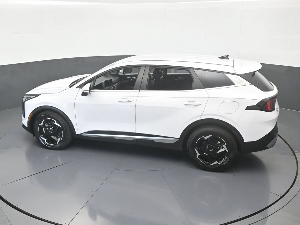Used 2026 Kia Sportage EX FWD image 50