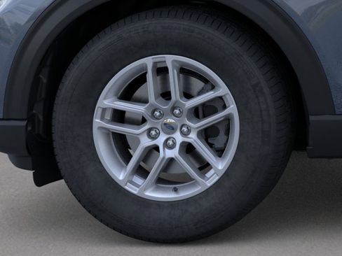 New 2026 Ford Explorer Active RWD image 20