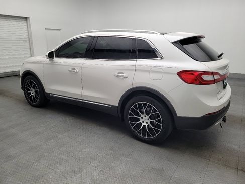 Used 2016 Lincoln MKX Reserve w/ Driver Assistance Package AWD/4WD image 3