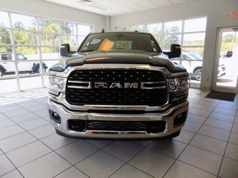 Certified 2024 RAM 2500 Big Horn w/ Bed Utility Group AWD/4WD image 2