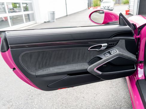 Used 2025 Porsche 718 Cayman GTS RWD image 11