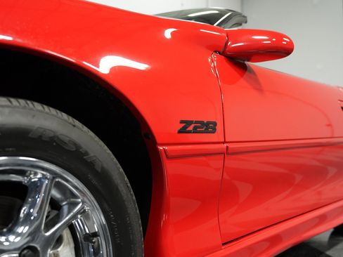 Used 2002 Chevrolet Camaro Z28 w/ Sport Appearance Pkg image 17