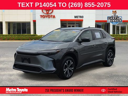 Certified 2023 Toyota bZ4X AWD image 1