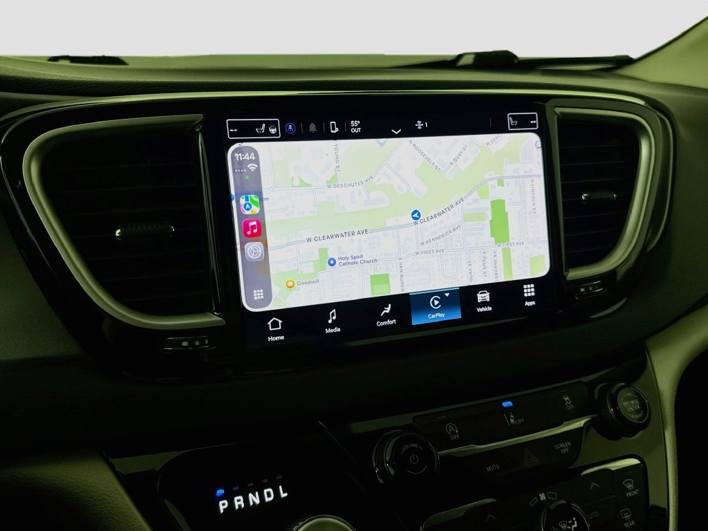 Used 2022 Chrysler Pacifica Touring-L FWD image 15