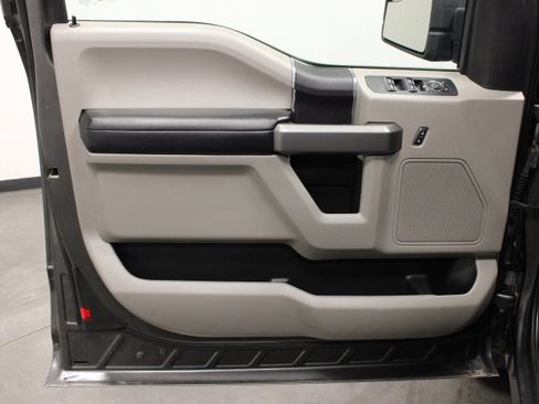 Used 2020 Ford F150 XLT AWD/4WD image 11