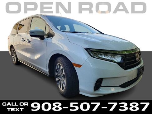 Used 2024 Honda Odyssey EX-L image 1