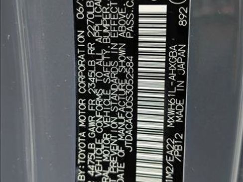 Used 2025 Toyota Prius Plug-In Hybrid image 22