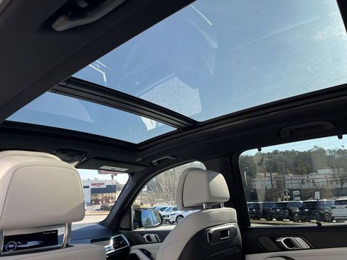 Certified 2024 BMW X5 M60i image 30