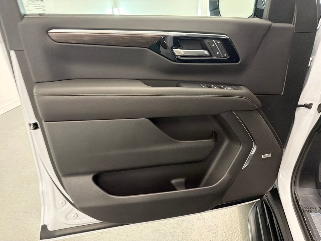 New 2026 Chevrolet Tahoe Premier RWD image 11