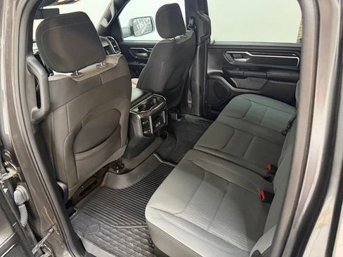 Used 2024 RAM 1500 Big Horn AWD/4WD image 30