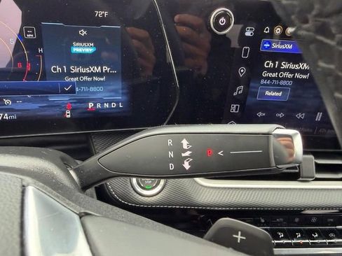 Used 2026 Chevrolet Equinox LT w/ Convenience Package II image 13